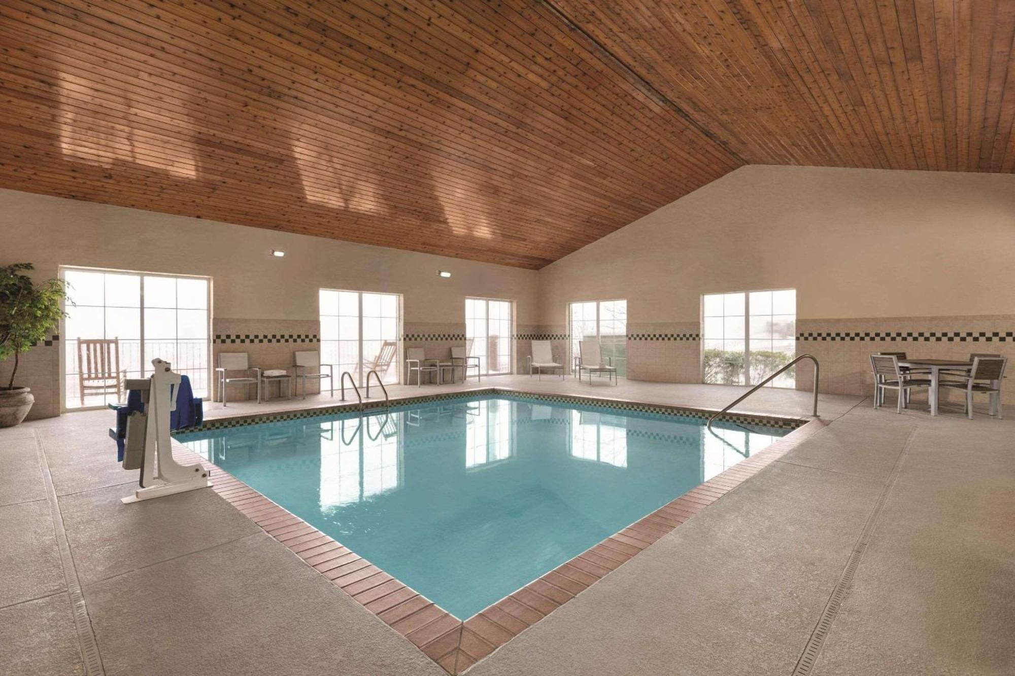 Country Inn & Suites By Radisson, Boone, Nc Buitenkant foto