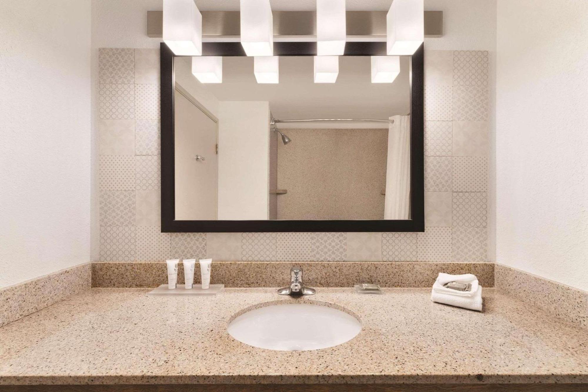 Country Inn & Suites By Radisson, Boone, Nc Buitenkant foto