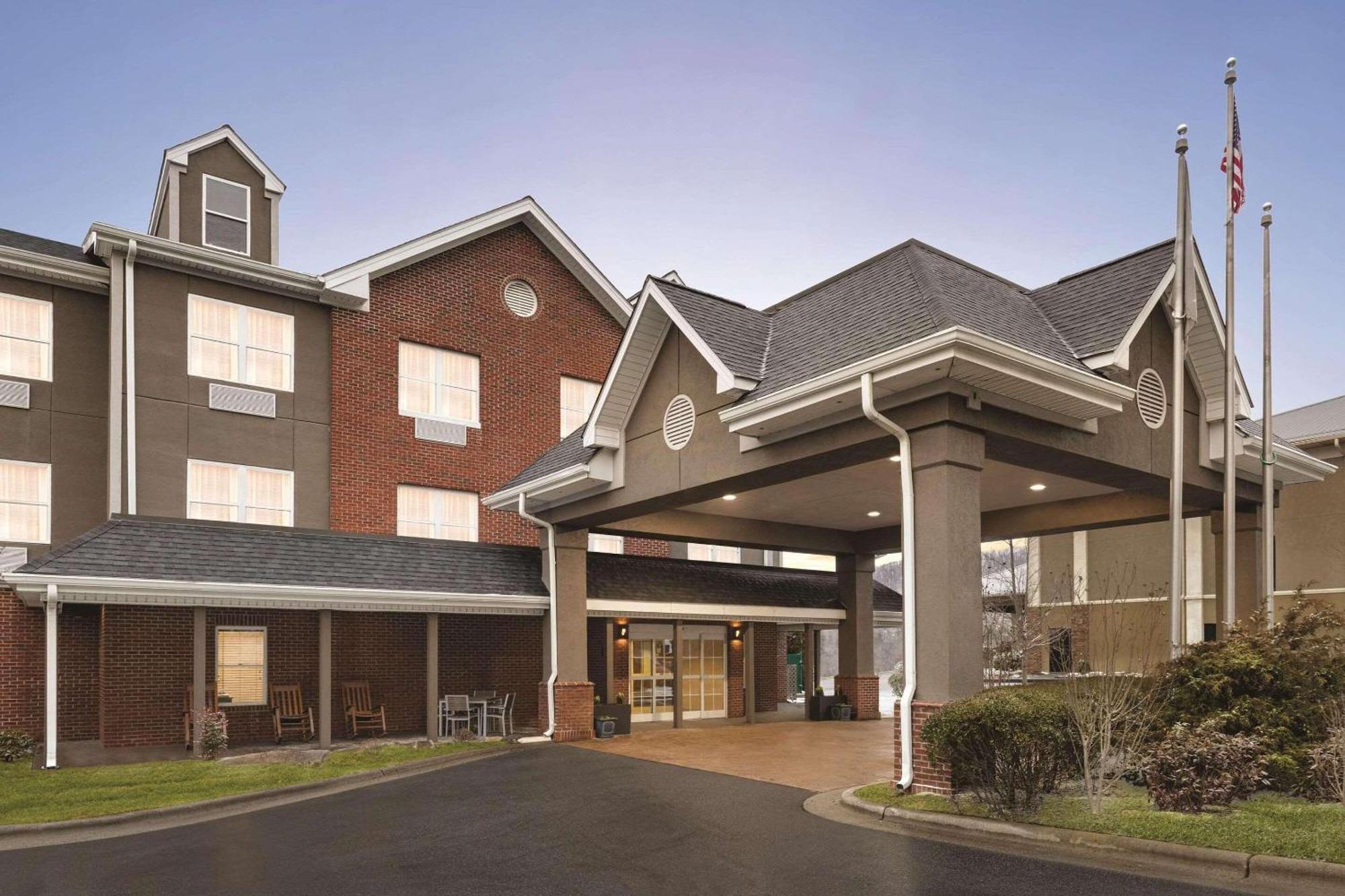 Country Inn & Suites By Radisson, Boone, Nc Buitenkant foto